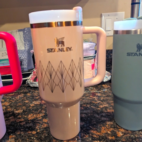 Deco Art Stanley - Picture 1 of 1